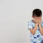 ฝันว่าเห็นเด็กร้องให้ มีคำทำนายว่าอย่างไร พร้อมเลขเด็ดและคำแนะนำในการใช้ชีวิต